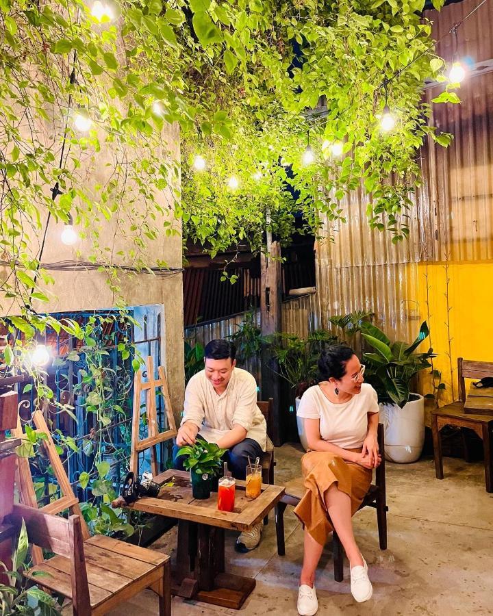 Chu Nhat Cafe & Homestay - 12 Ngo 41 Duong Lang - Co So 1 Hanoi Exterior photo