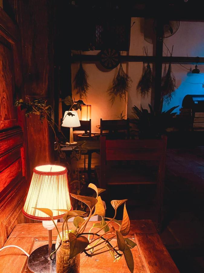 Chu Nhat Cafe & Homestay - 12 Ngo 41 Duong Lang - Co So 1 Hanoi Exterior photo
