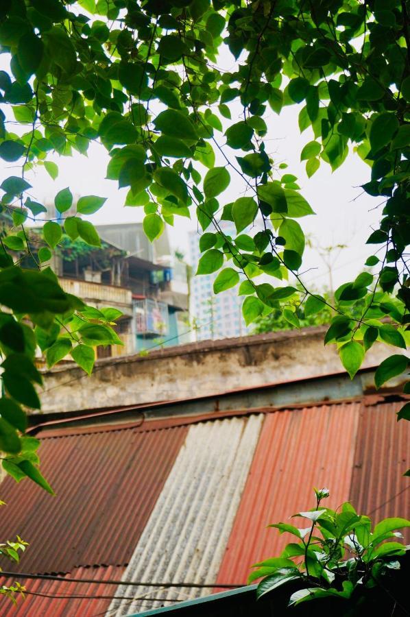 Chu Nhat Cafe & Homestay - 12 Ngo 41 Duong Lang - Co So 1 Hanoi Exterior photo